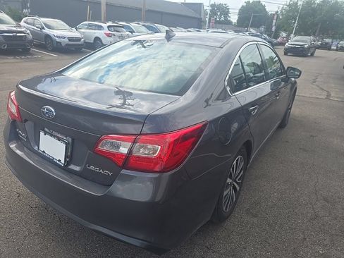 Used 2019 Subaru Legacy 2.5i Premium AWD/4WD image 3