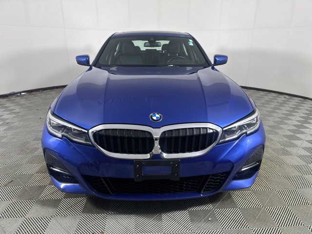 Used 2019 BMW 330i xDrive Sedan w/ M Sport Package AWD/4WD image 2