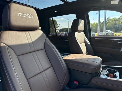 New 2026 Chevrolet Tahoe High Country RWD image 10