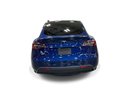 Certified 2023 Tesla Model Y Long Range AWD/4WD image 5