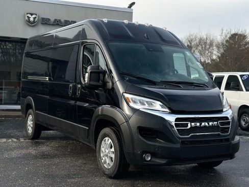 New 2026 RAM ProMaster 2500 w/ Quick Order Package 22G SLT FWD image 8