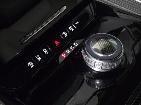 Used 2022 Jeep Wagoneer Series III image 24