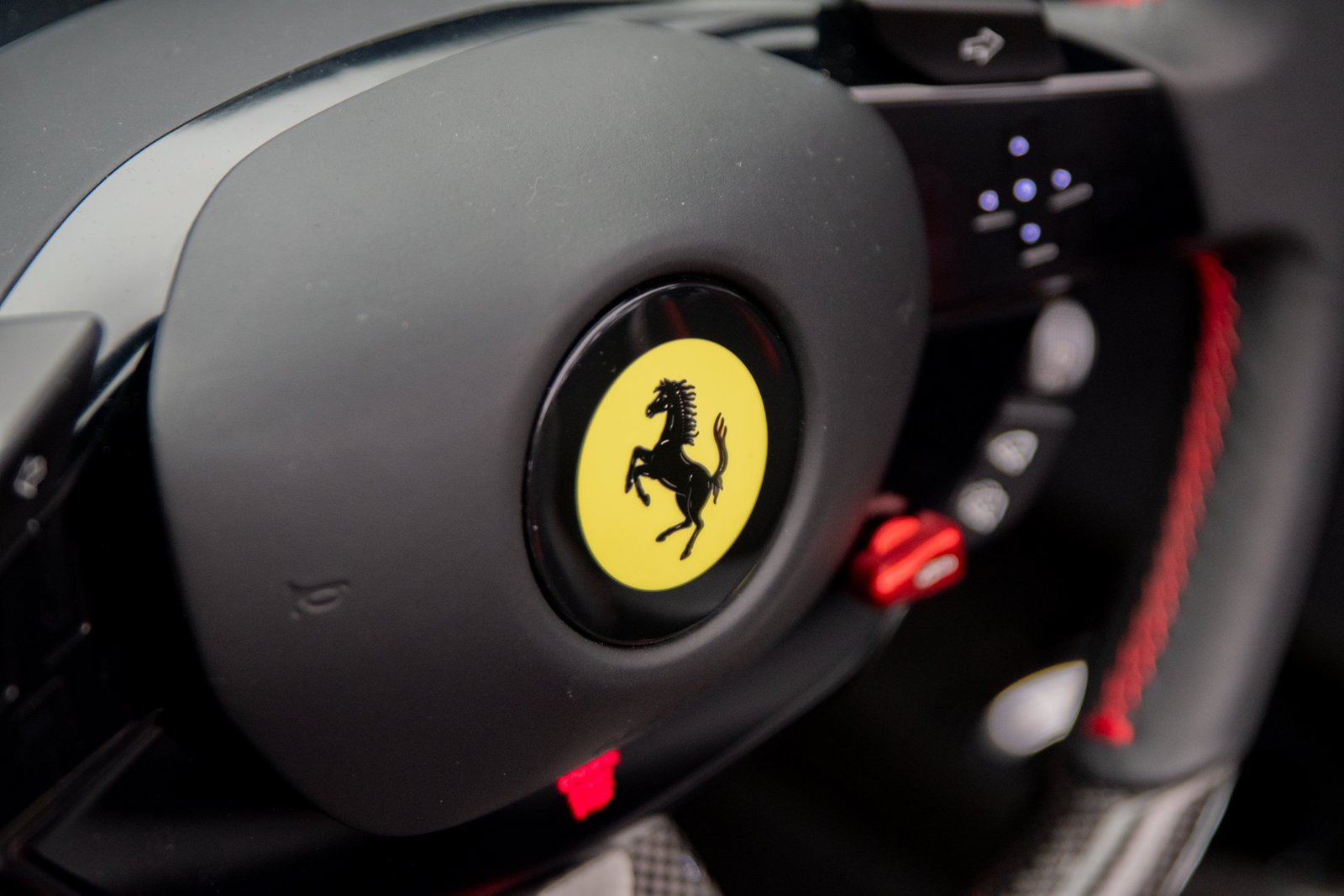 Used 2025 Ferrari 296 GTS RWD image 24