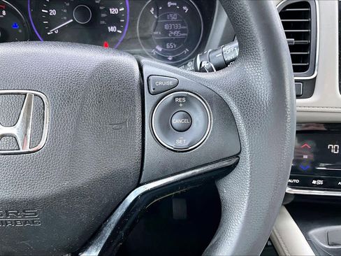 Used 2016 Honda HR-V EX image 23