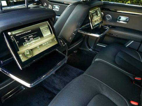 Certified 2021 Rolls-Royce Ghost AWD/4WD image 25