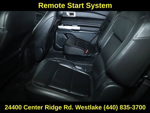 Used 2022 Ford Explorer XLT w/ Equipment Group 202A image 14