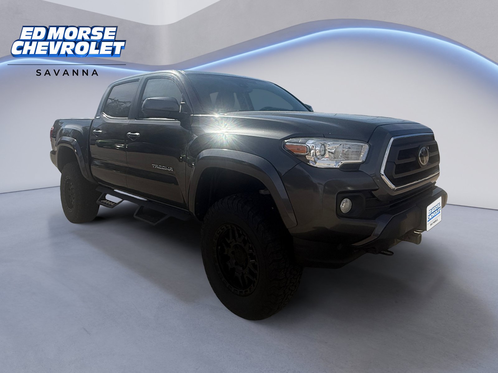 Used 2020 Toyota Tacoma SR5 AWD/4WD image 7