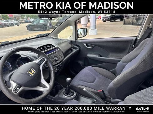 Used 2013 Honda Fit Sport image 12