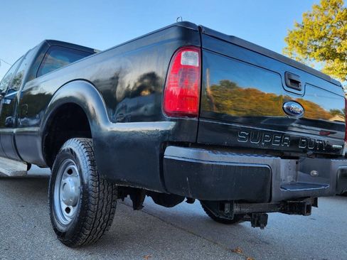 Used 2015 Ford F250 XL w/ Power Equipment Group image 11