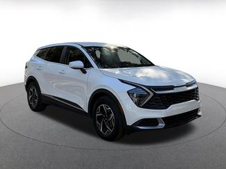 Used 2025 Kia Sportage LX video 1