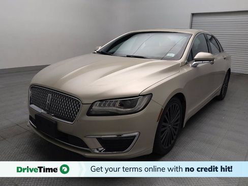 Used 2017 Lincoln MKZ Reserve FWD image 1
