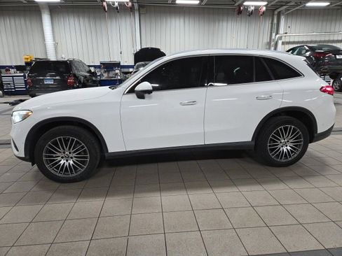 Certified 2023 Mercedes-Benz GLC 300 4MATIC image 2