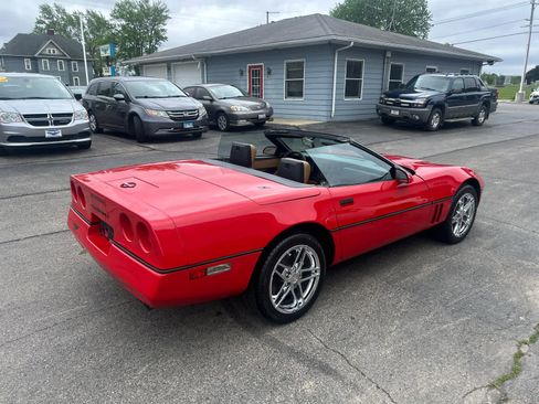 Used 1989 Chevrolet Corvette Convertible RWD image 7