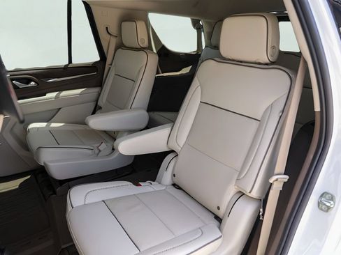 Used 2023 GMC Yukon Denali w/ Denali Reserve Package AWD/4WD image 24
