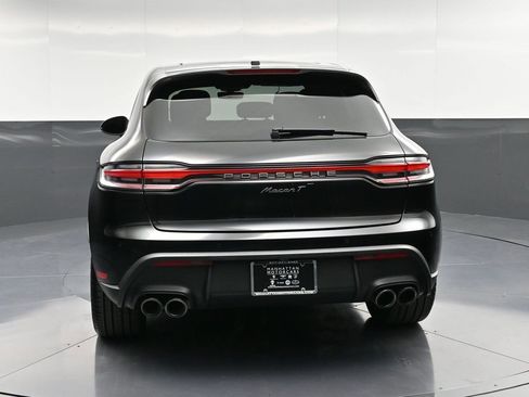 Certified 2024 Porsche Macan Turbo image 7