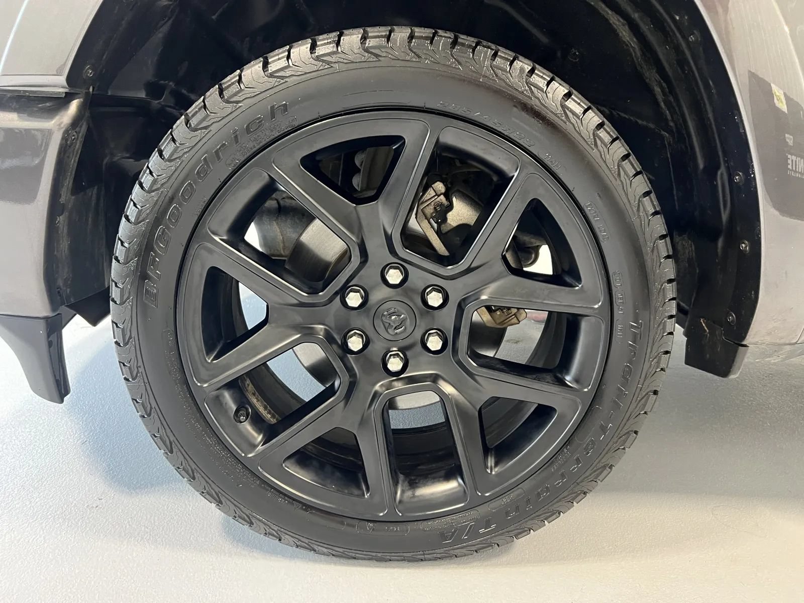 Used 2020 RAM 1500 Laramie AWD/4WD image 54
