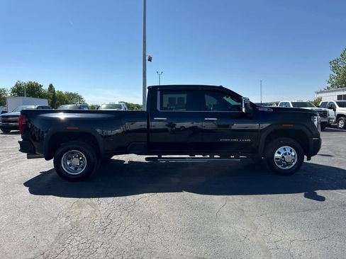 Certified 2025 GMC Sierra 3500 Denali w/ Denali Reserve Package AWD/4WD image 6
