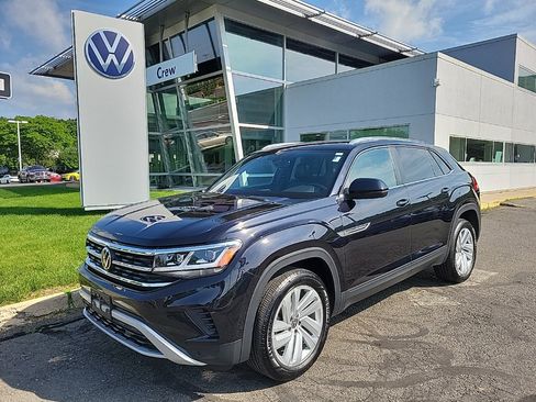 Certified 2023 Volkswagen Atlas Cross Sport SE w/ Panoramic Sunroof Package AWD/4WD image 1
