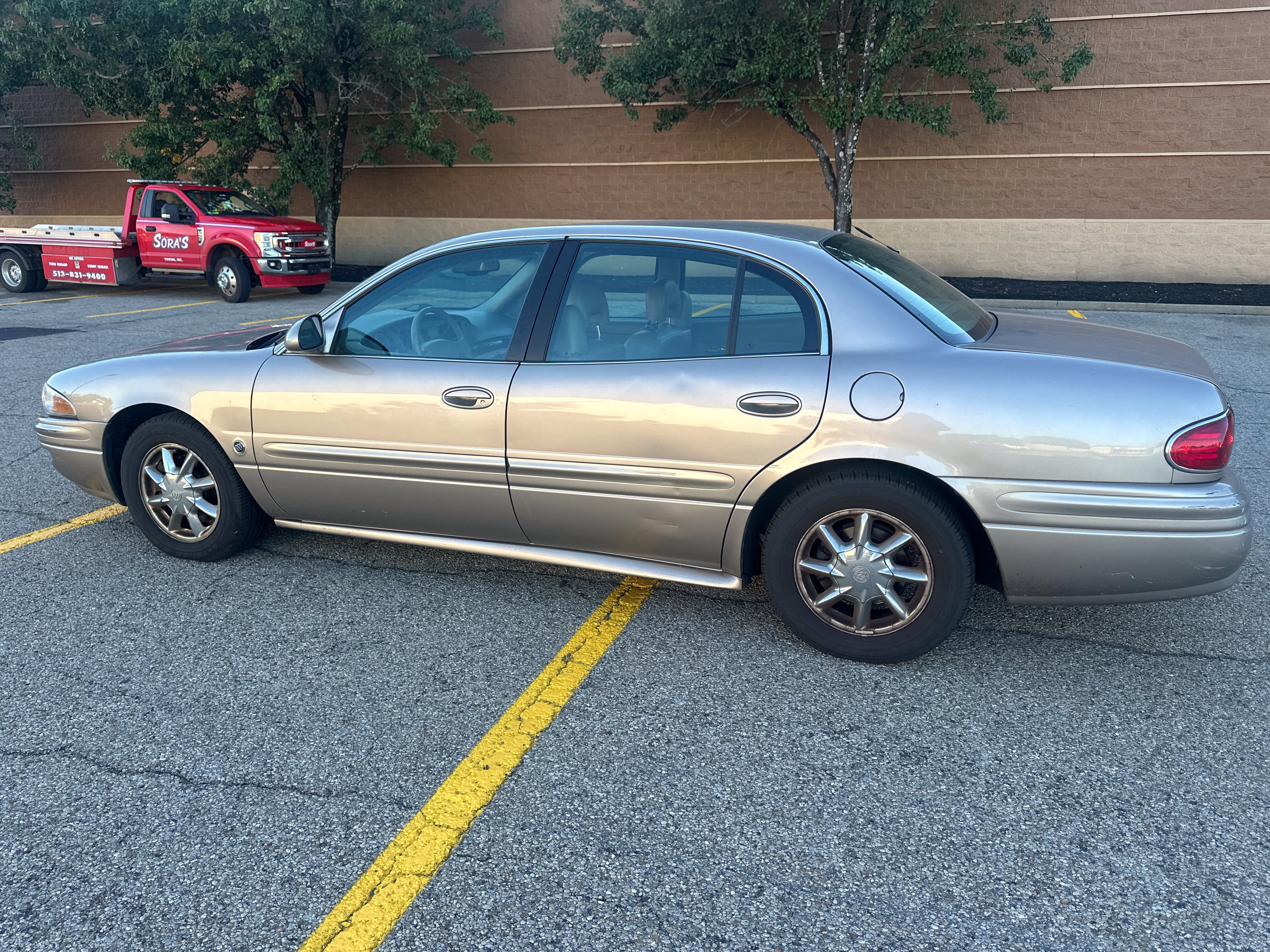 Used 2003 Buick Le Sabre Limited w/ Celebration Edition Package FWD image 18