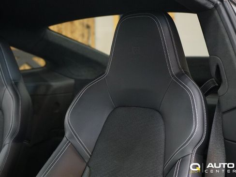 Used 2022 Porsche 911 GT3 RWD image 19
