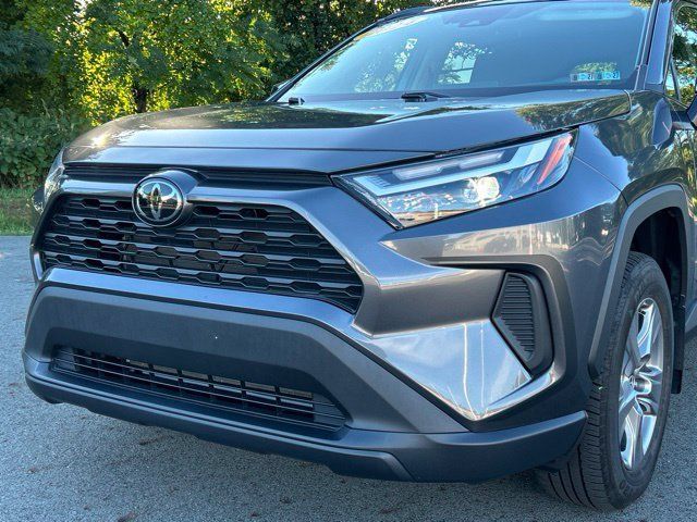 Used 2024 Toyota RAV4 XLE w/ Convenience Package AWD/4WD image 9