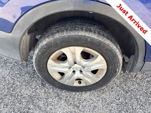 Used 2015 Toyota RAV4 LE FWD image 18