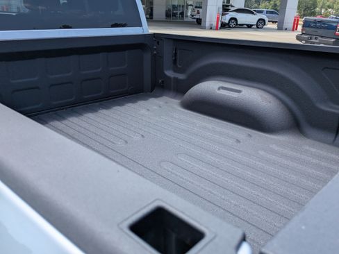 Used 2026 RAM 2500 Big Horn AWD/4WD image 7