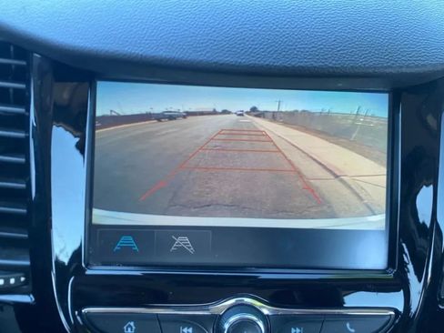 Used 2017 Chevrolet Trax LS FWD image 9