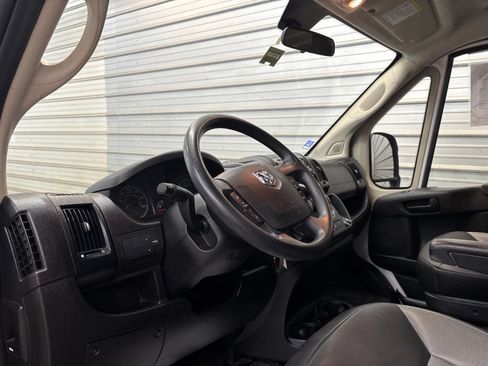 Used 2018 RAM ProMaster 1500 FWD image 12