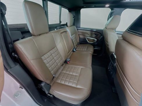Used 2020 Nissan Titan Platinum Reserve w/ Moonroof Package AWD/4WD image 31
