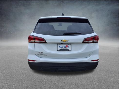 Used 2024 Chevrolet Equinox LT FWD image 9