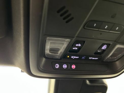 Used 2023 Cadillac XT4 Sport AWD/4WD image 12