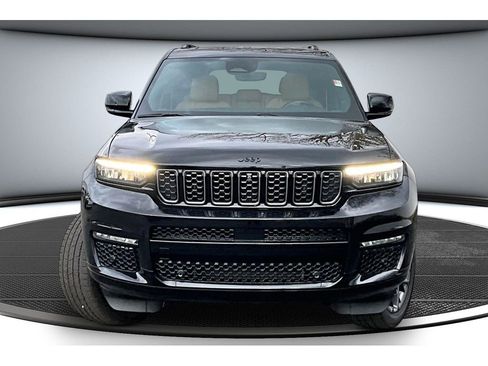 Certified 2024 Jeep Grand Cherokee L Summit w/ High Altitude Package image 4