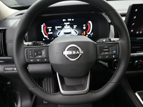 New 2026 Nissan Pathfinder SL FWD image 14