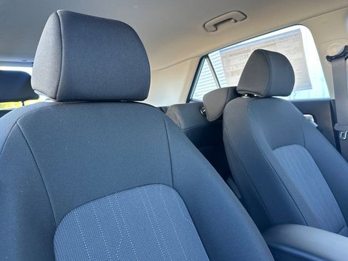 New 2026 Hyundai Venue SE image 17