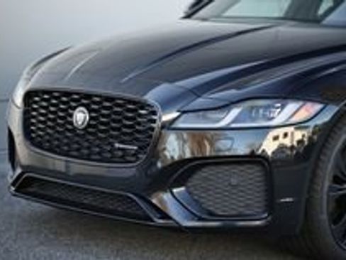 New 2024 Jaguar XF R-Dynamic SE image 12