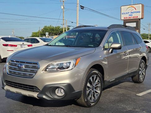 Used 2015 Subaru Outback 2.5i Limited AWD/4WD image 2