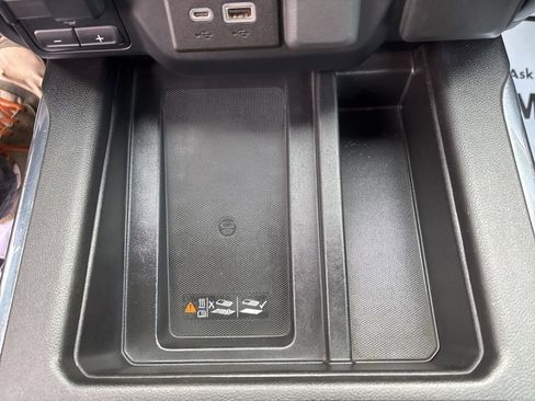 Used 2022 Chevrolet Silverado 2500 LTZ w/ LTZ Plus Package image 27