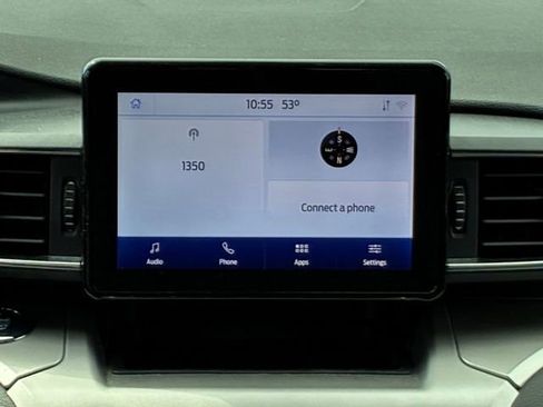Used 2021 Ford Explorer XLT w/ Equipment Group 202A AWD/4WD image 25