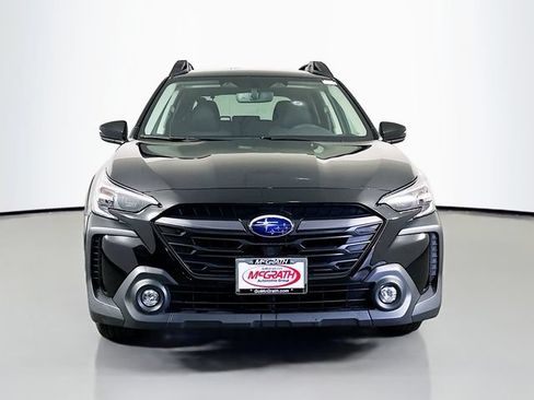 Used 2025 Subaru Outback Premium w/ Popular Package #1A AWD/4WD image 16