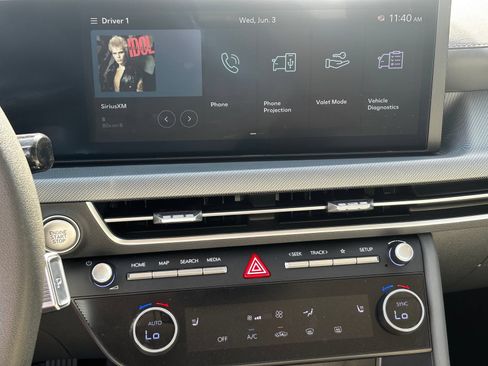 Used 2025 Hyundai Sonata SEL FWD image 25