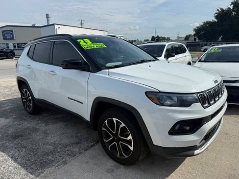 Used 2023 Jeep Compass Sport AWD/4WD image 1