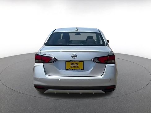 Used 2025 Nissan Versa SV FWD image 12