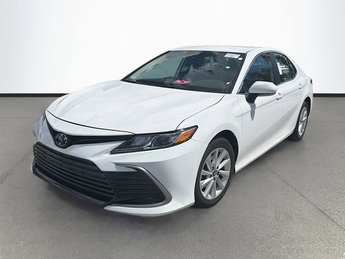 Used 2024 Toyota Camry LE w/ Cold Weather Package image 8