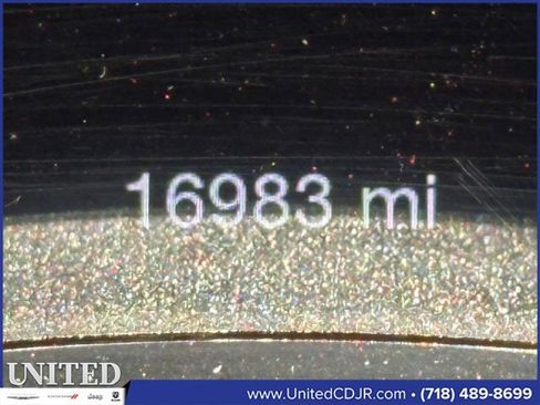 Used 2023 Dodge Durango SXT Launch Edition image 30