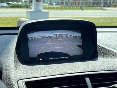 Used 2015 Buick Encore Leather FWD image 18