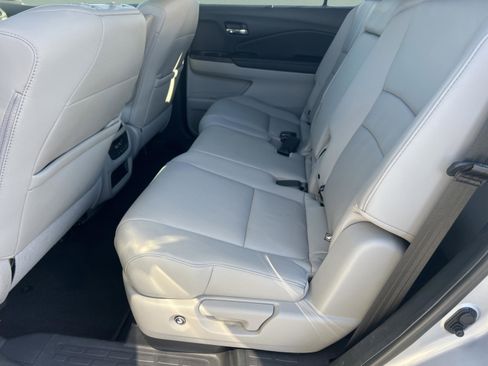 Certified 2022 Honda Pilot EX-L image 32