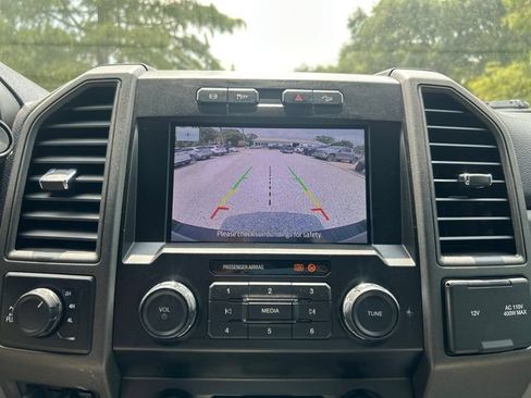 Used 2021 Ford F250 XL w/ STX Appearance Package AWD/4WD image 19