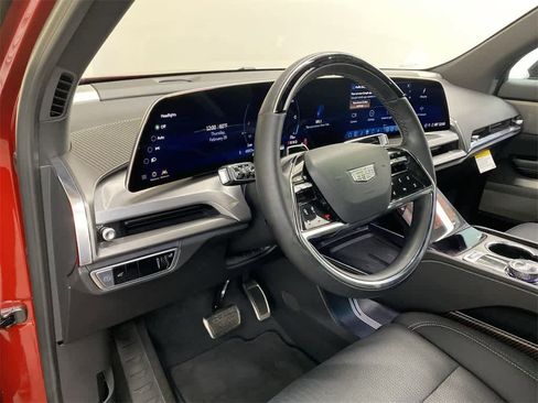 Certified 2026 Cadillac Vistiq Sport w/ LPO, Floor Liner Package image 2