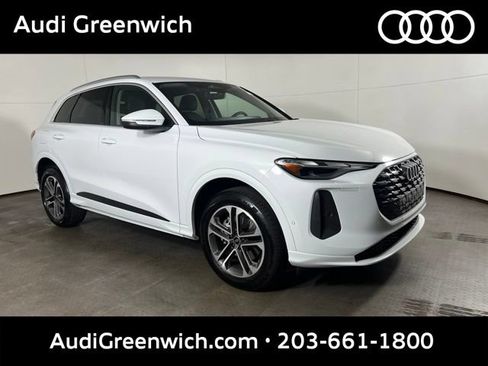 Certified 2025 Audi Q5 Premium w/ Convenience Package AWD/4WD image 1